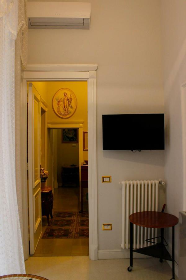 Oro Di Napoli Luxury Bed & Breakfast Exterior foto